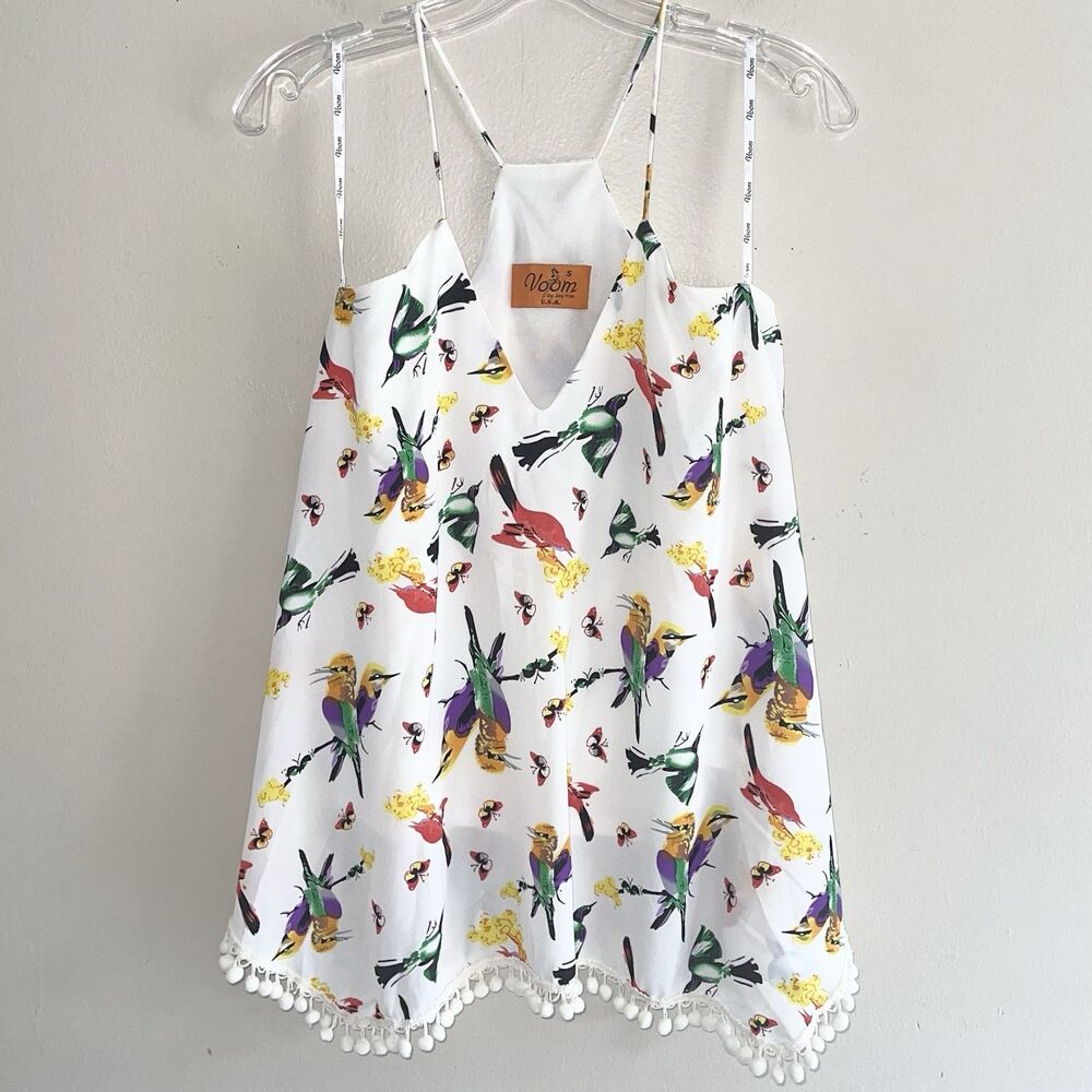 Voom by Joy Han Cami Top Size S Oversized Birds Novelty Print VNeck Tasseled Hem